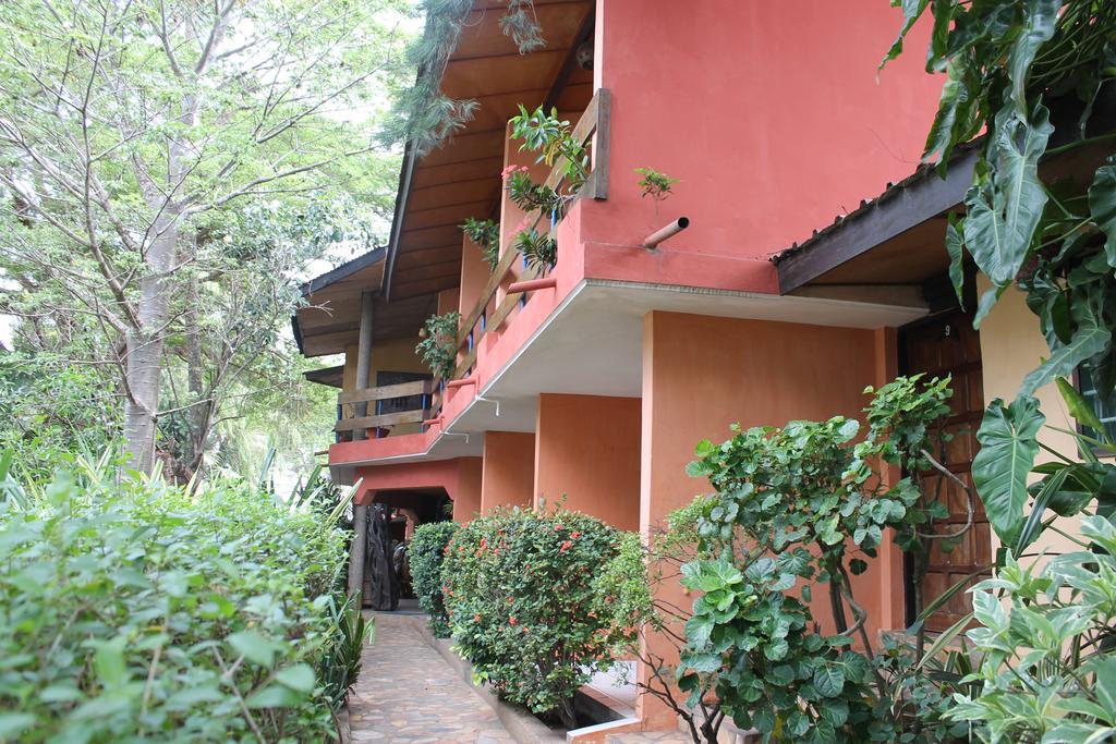 Hotel Napoleon Lagune Lome Ngoại thất bức ảnh