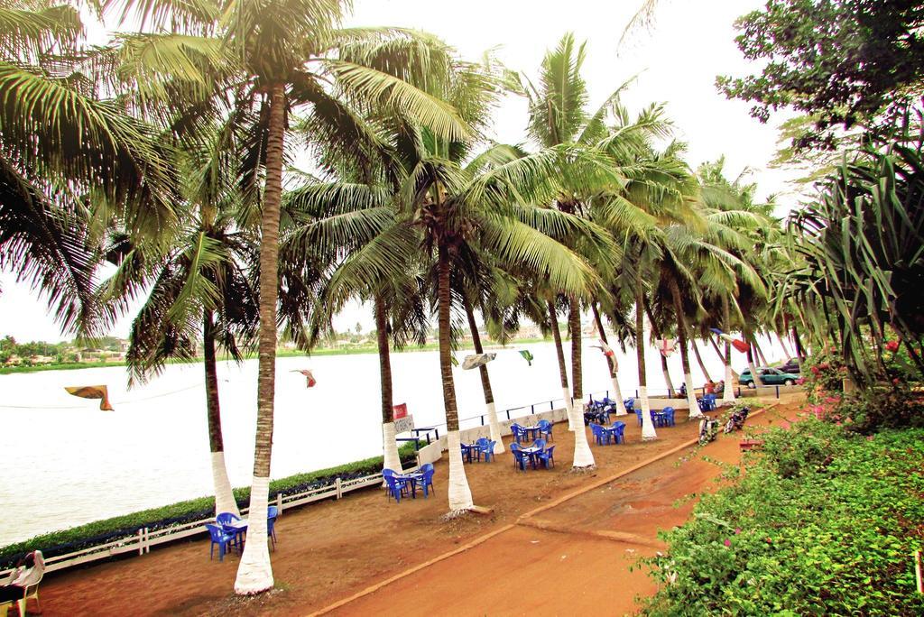 Hotel Napoleon Lagune Lome Ngoại thất bức ảnh