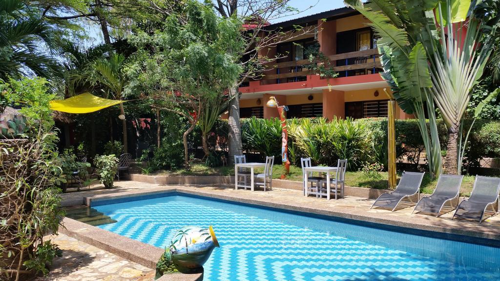 Hotel Napoleon Lagune Lome Ngoại thất bức ảnh