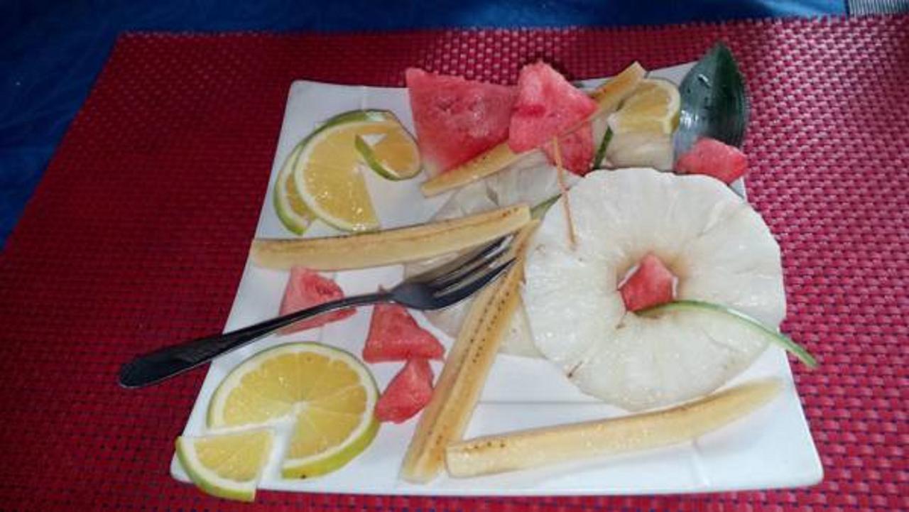 Hotel Napoleon Lagune Lome Ngoại thất bức ảnh
