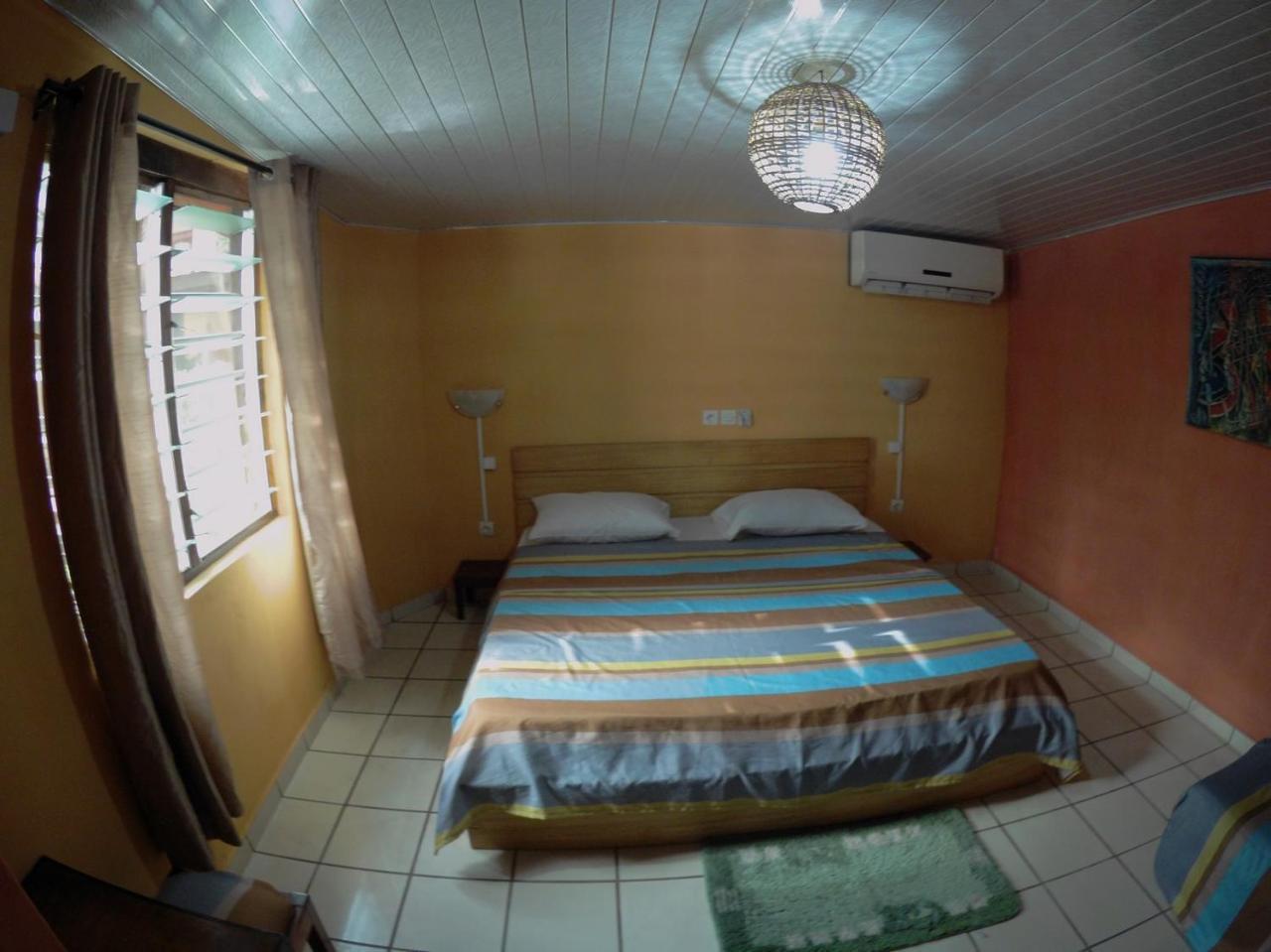 Hotel Napoleon Lagune Lome Ngoại thất bức ảnh